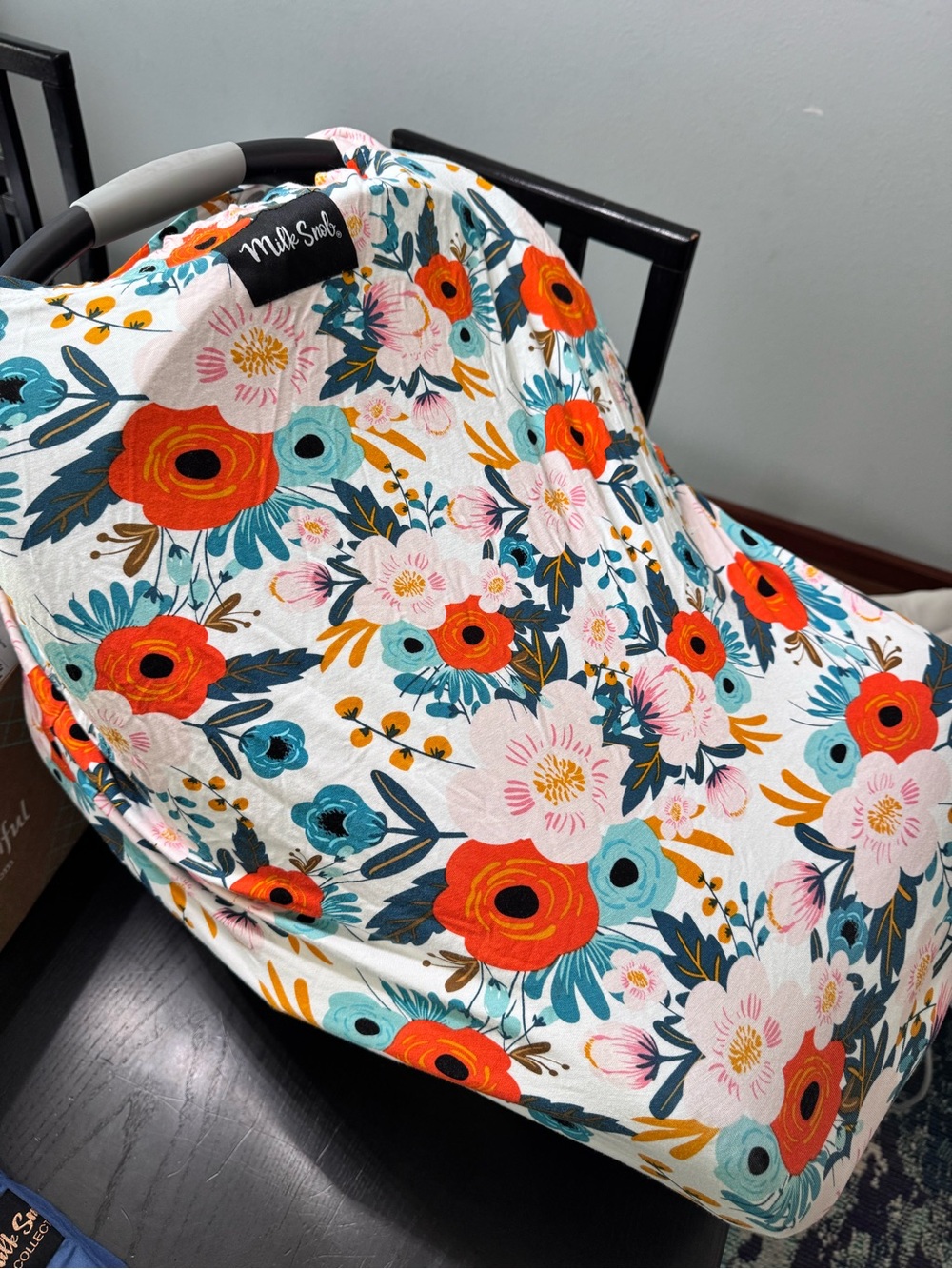 Milk Snob Car seat and Nursing cover - USED